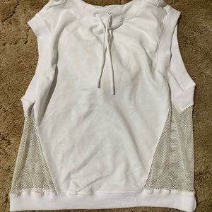 Brand: Fabletics
Size: XL
Color: White